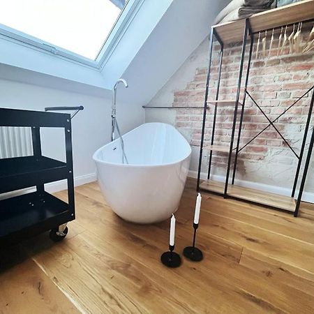 Ferienloft Ottos Werkstatt Mit Saunafass Dannenfels Exteriér fotografie